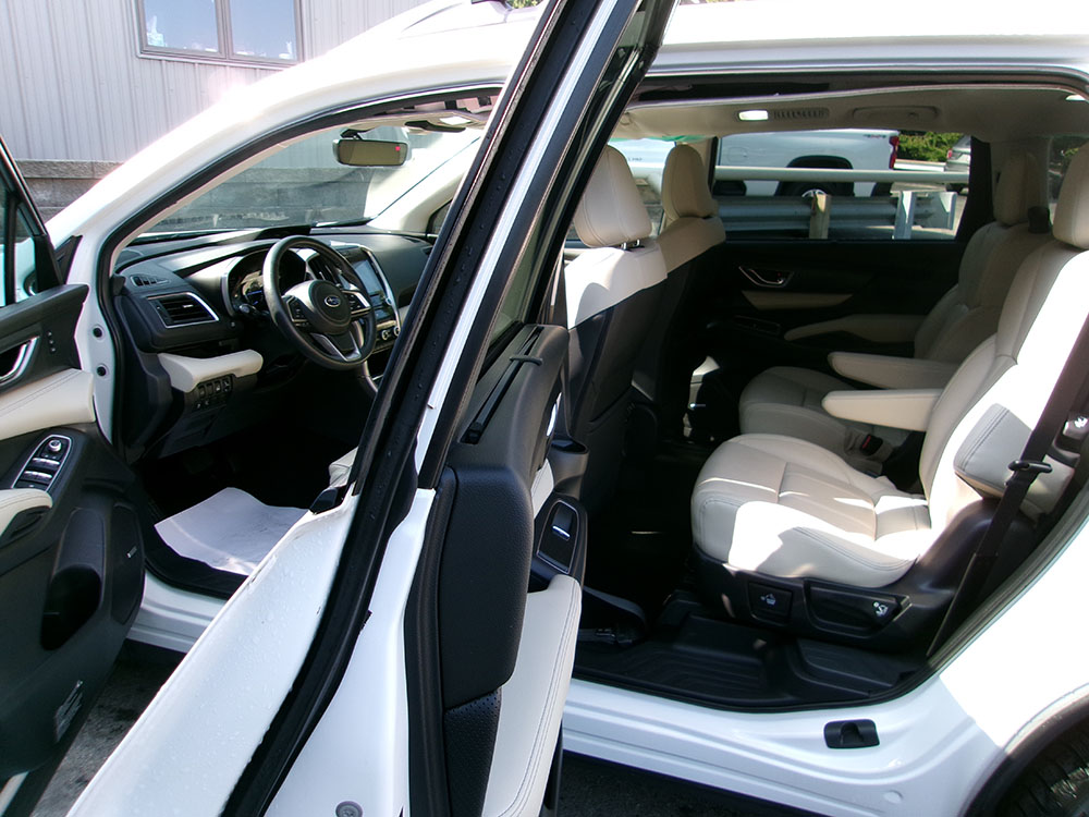 
								2019 Subaru Ascent Limited full									