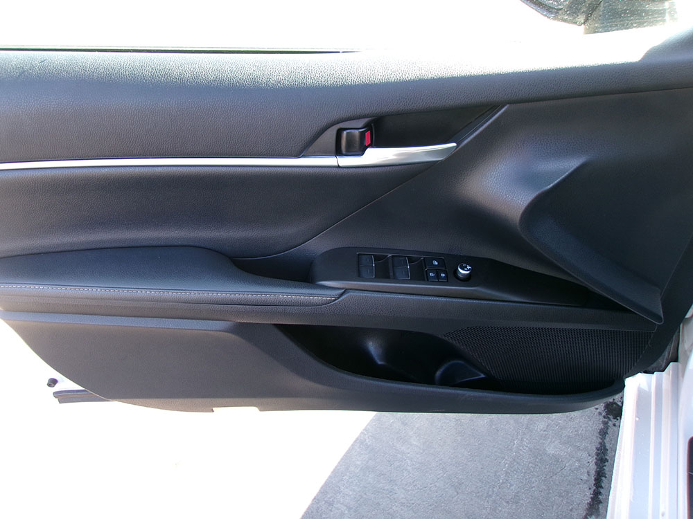 
								2022 Toyota Camry XSE full									