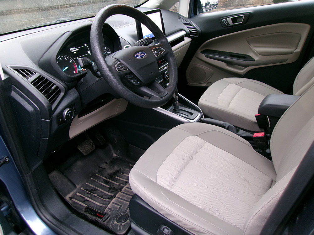 
								2021 Ford EcoSport SE full									