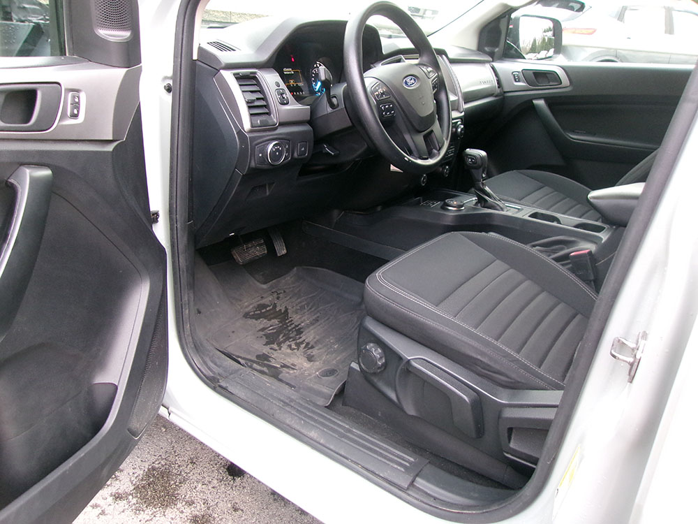 
								FORD RANGER XL CREW CAB full									