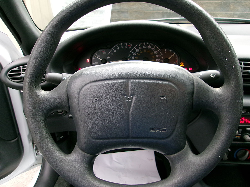 
								PONTIAC SUNFIRE SE full									