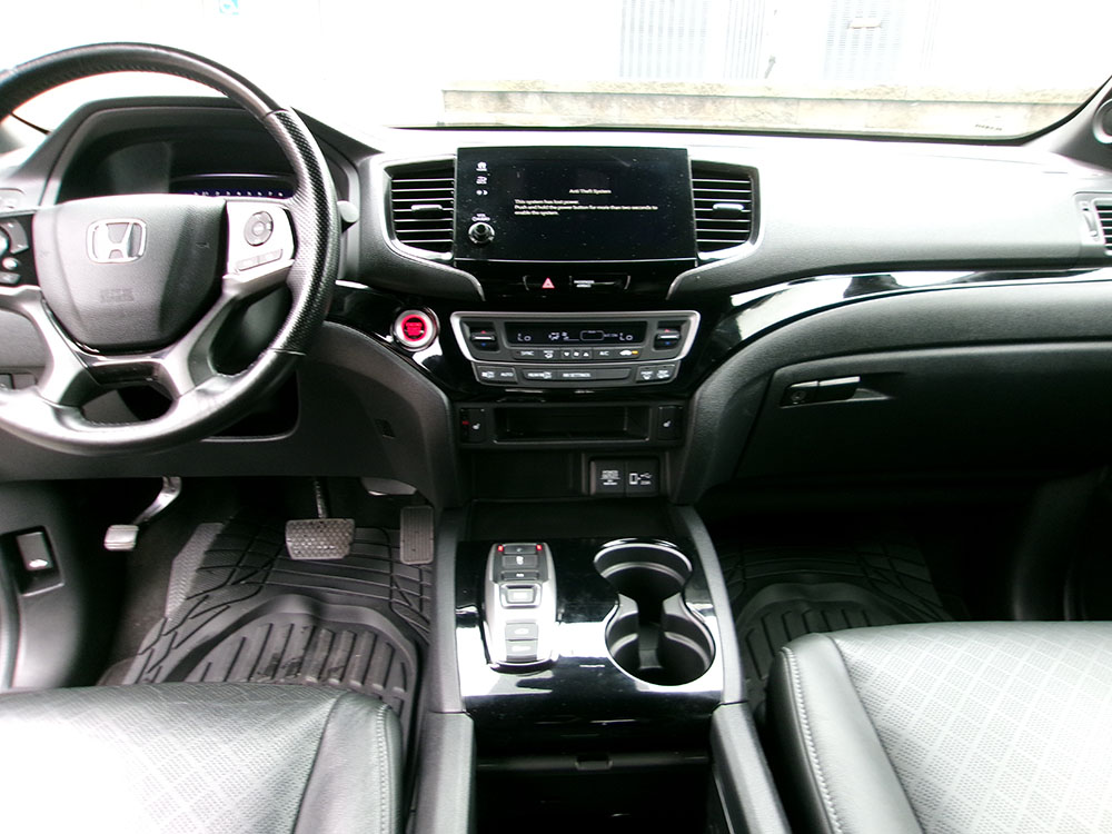 
								2019 Honda Passport Touring full									
