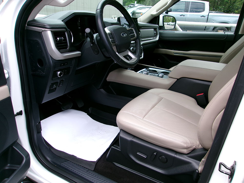 
								FORD EXPEDITION XLT full									