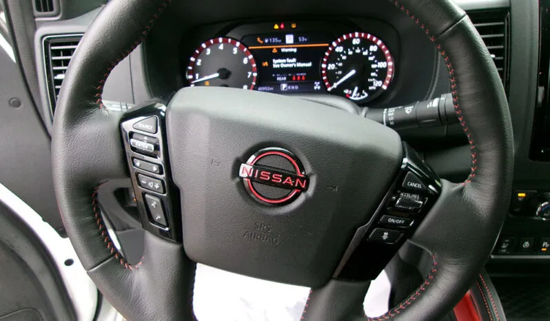
								2023 Nissan Frontier Pro-4X Crew Cab full									