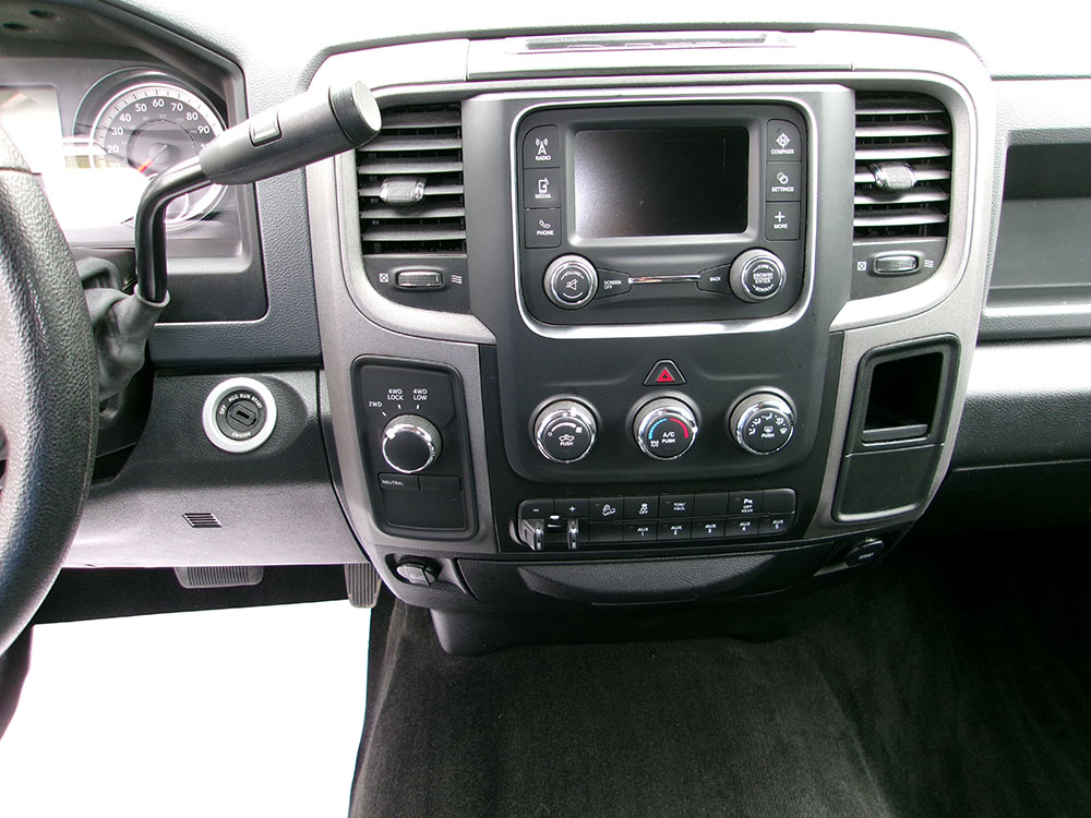 
								RAM 2500 TRADESMAN CREW CAB full									