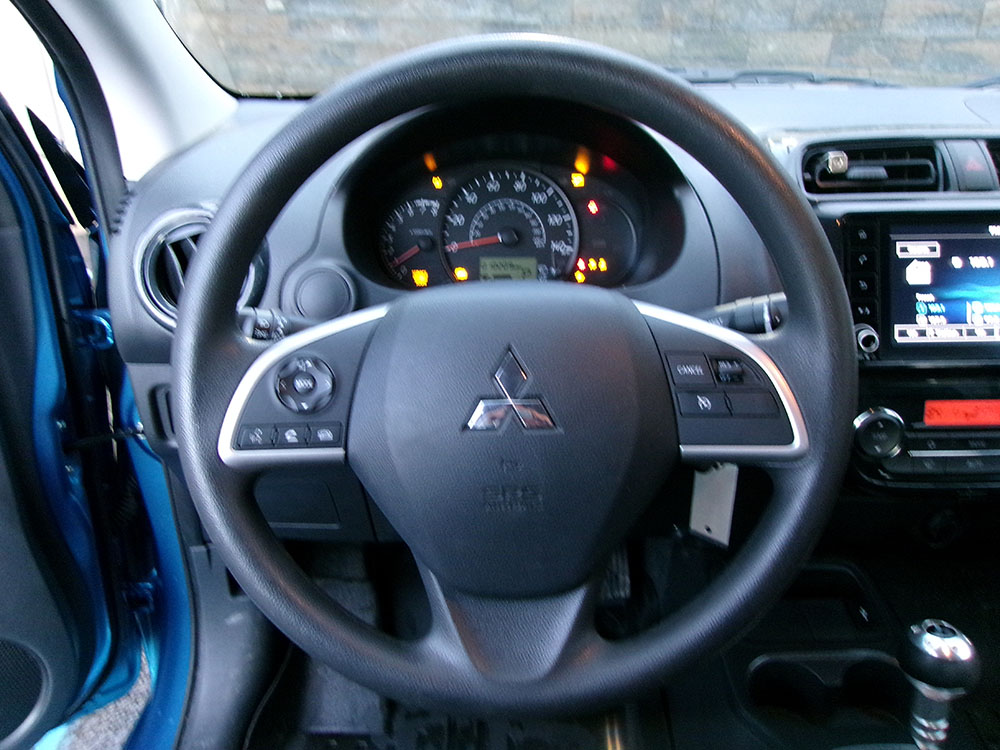 
								2024 Mitsubishi Mirage G4 ES full									
