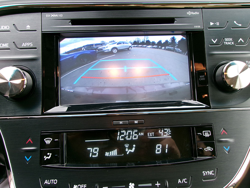 
								2017 Toyota Avalon XLE full									