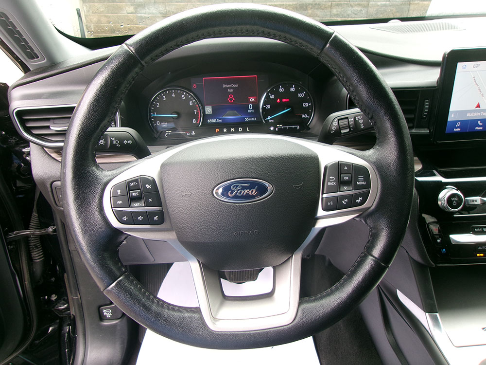 
								2022 Ford Explorer Limited full									