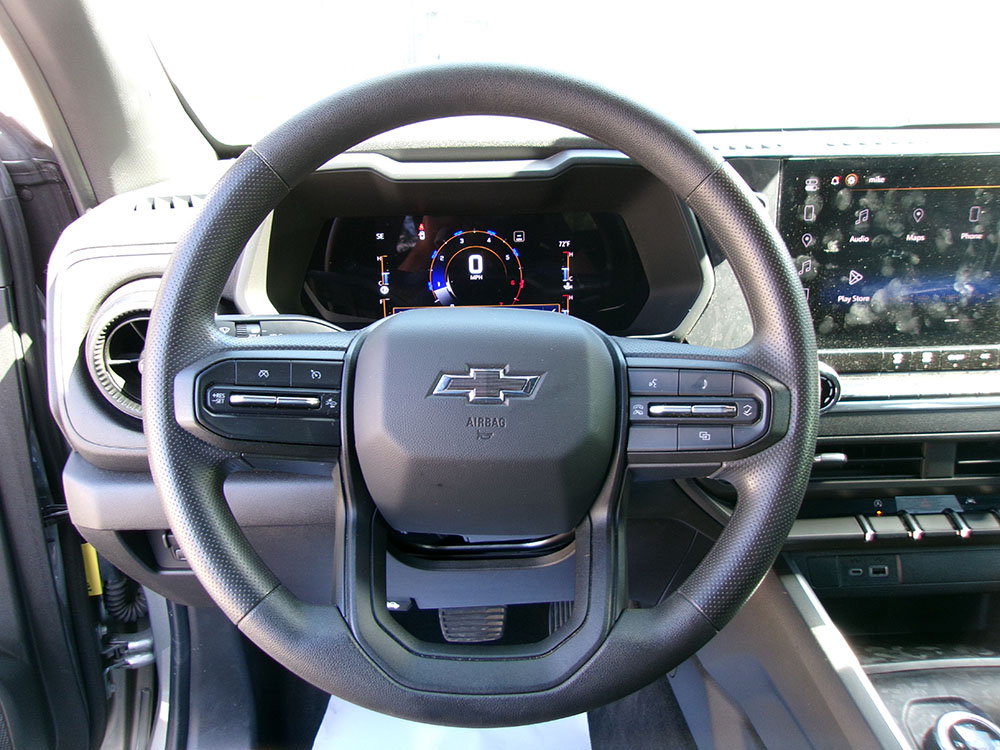
								2023 Chevrolet Colorado Trail Boss Crew Cab full									