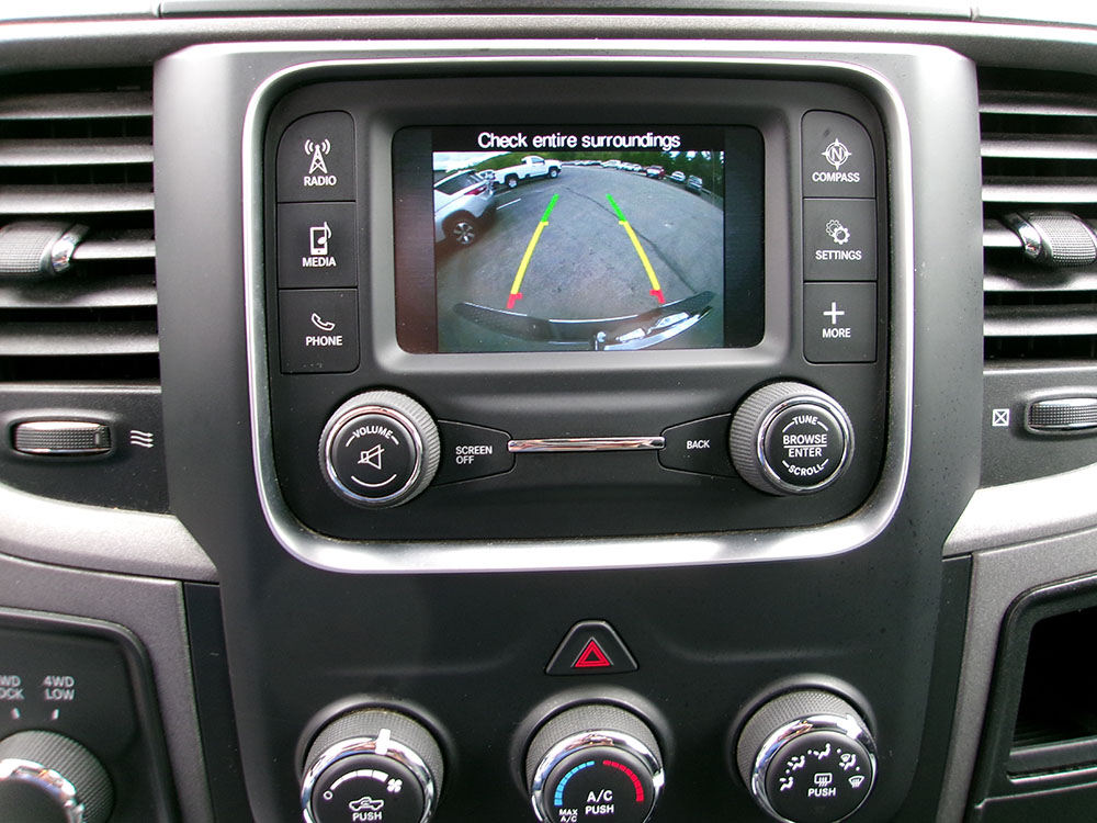
								RAM 2500 TRADESMAN CREW CAB full									
