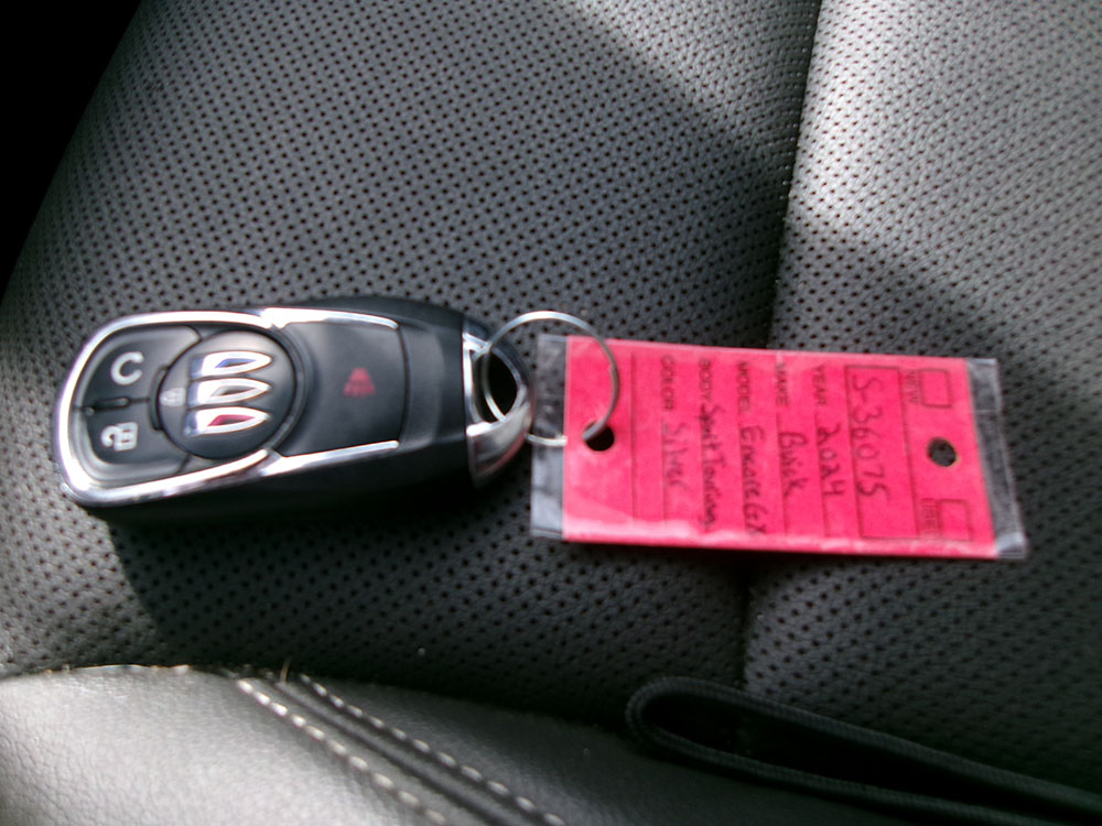 
								BUICK ENCORE GX SPORT TOURING full									