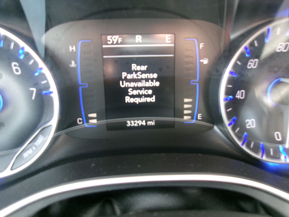 
								CHRYSLER PACIFICA TOURING PLUS full									