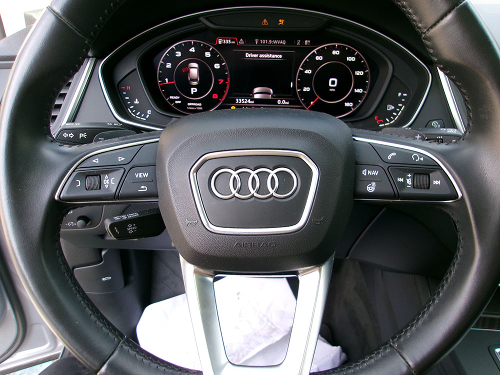 
								2020 Audi Q5 Premium Plus full									
