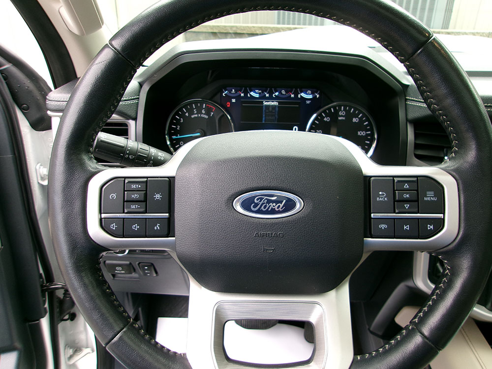 
								FORD EXPEDITION XLT full									
