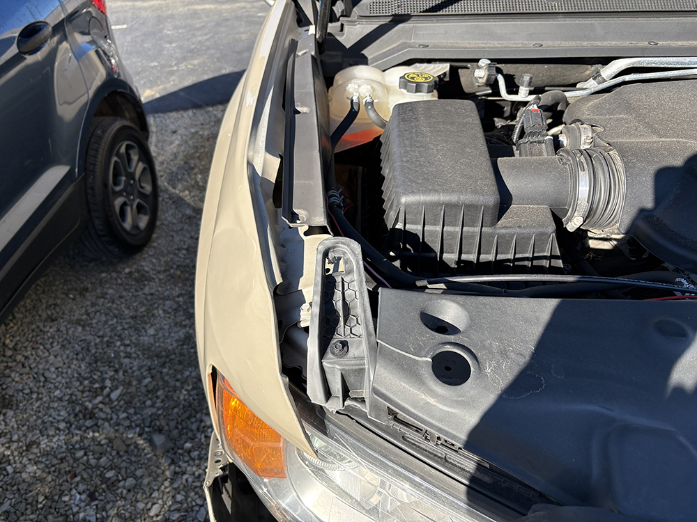 
								2021 GMC Canyon Elevation Crew Cab full									