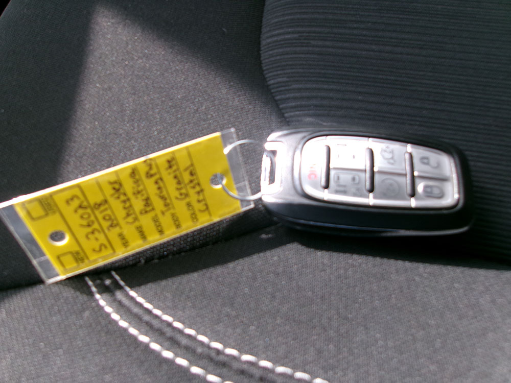 
								CHRYSLER PACIFICA TOURING PLUS full									