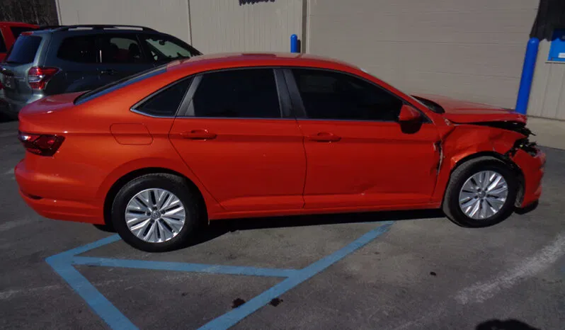 
								2020 Volkswagen Jetta SE full									
