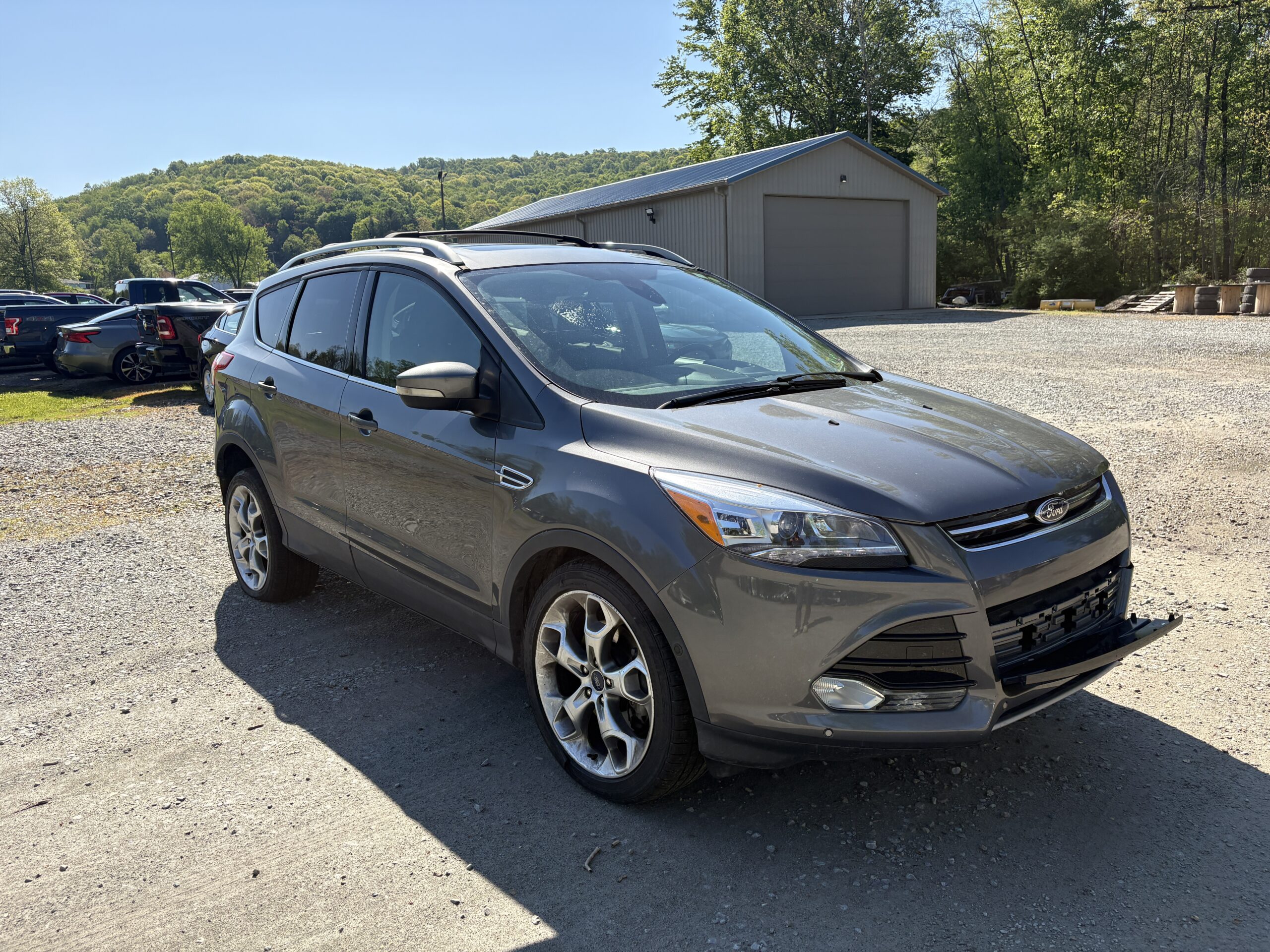 
								FORD ESCAPE TITANIUM full									