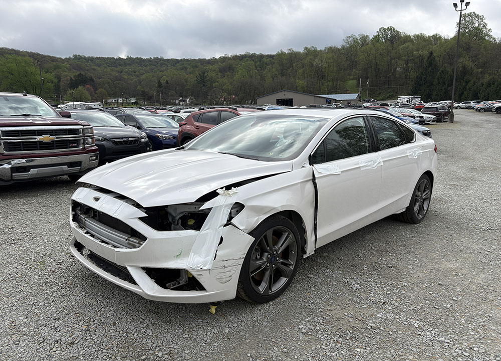 
								FORD FUSION SPORT full									