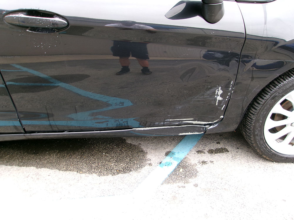 
								FORD FIESTA SE full									