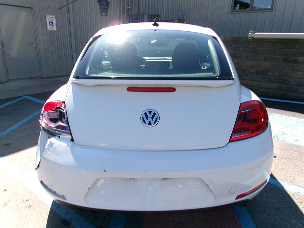 
								VOLKSWAGEN BEETLE full									