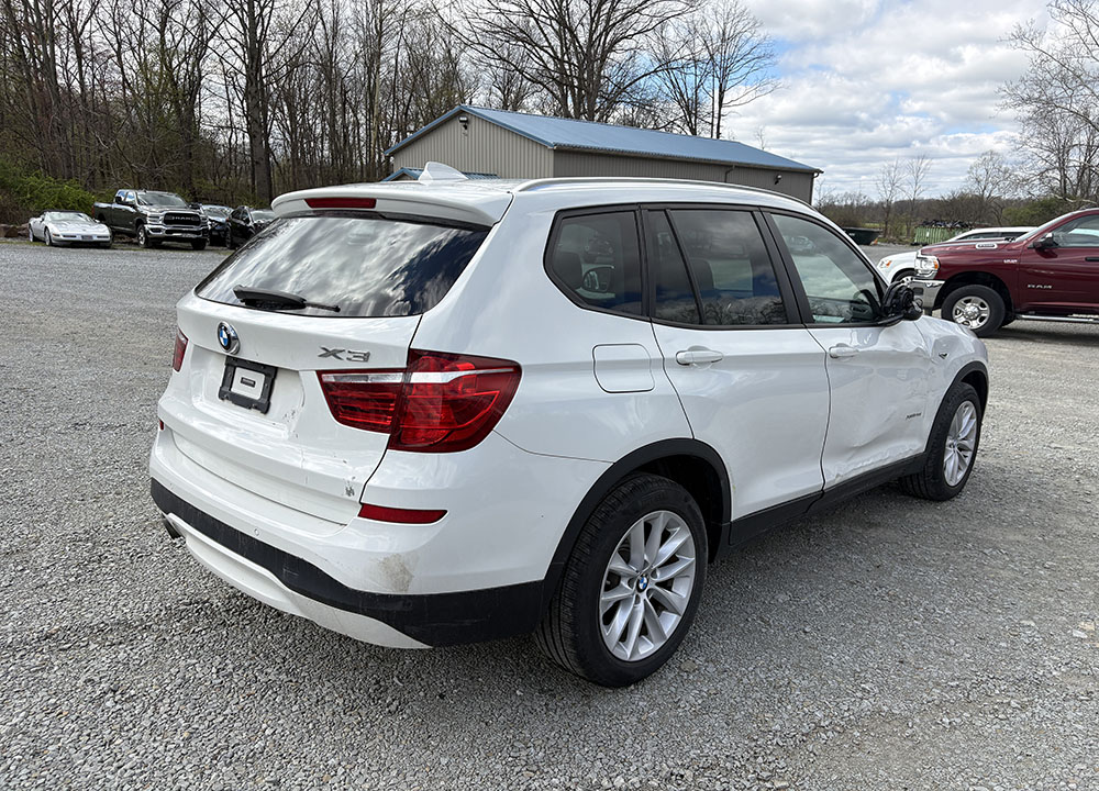 
								BMW X3 28i full									
