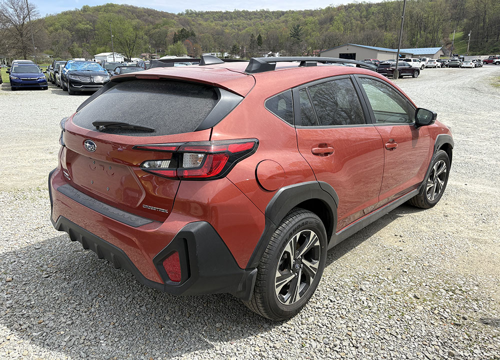 
								SUBARU CROSSTREK PREMIUM full									
