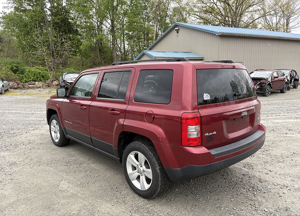
								JEEP PATRIOT LATITUDE full									