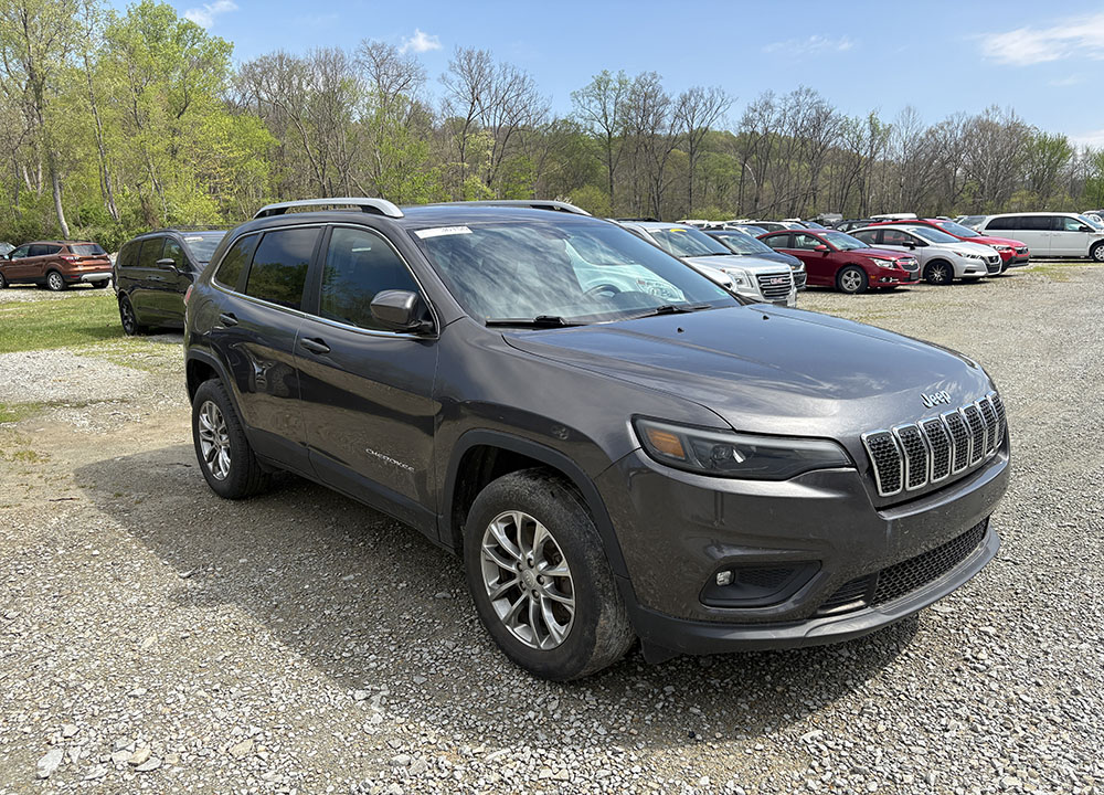 
								JEEP CHEROKEE LATITUDE PLUS full									