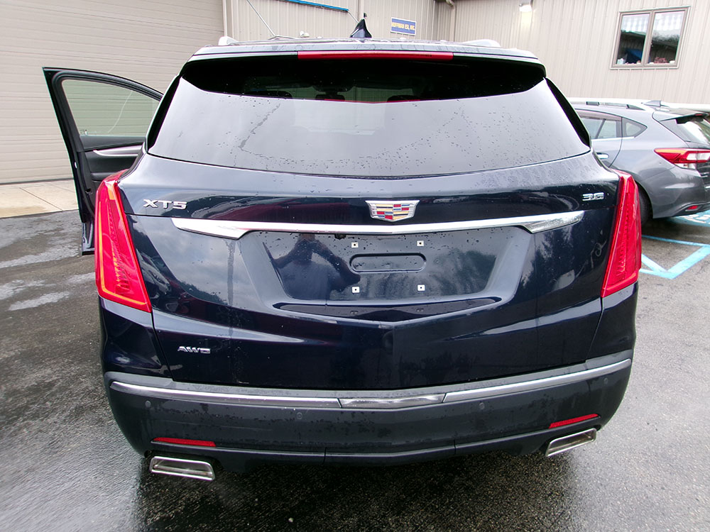 
								CADILLAC XT5 LUXURY full									