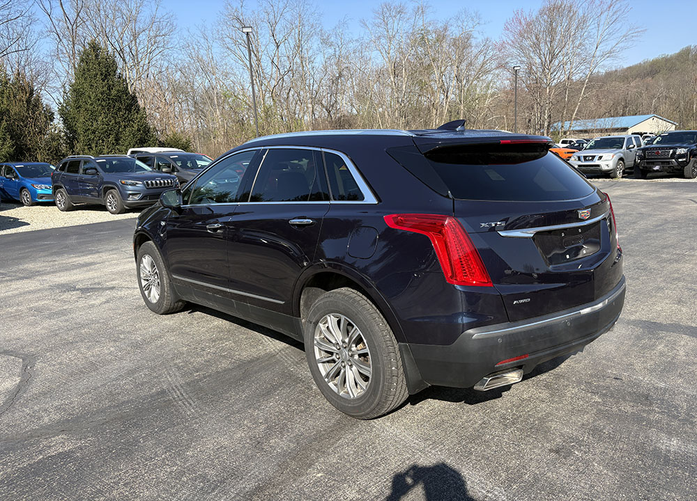 
								CADILLA XT5 LUXURY full									