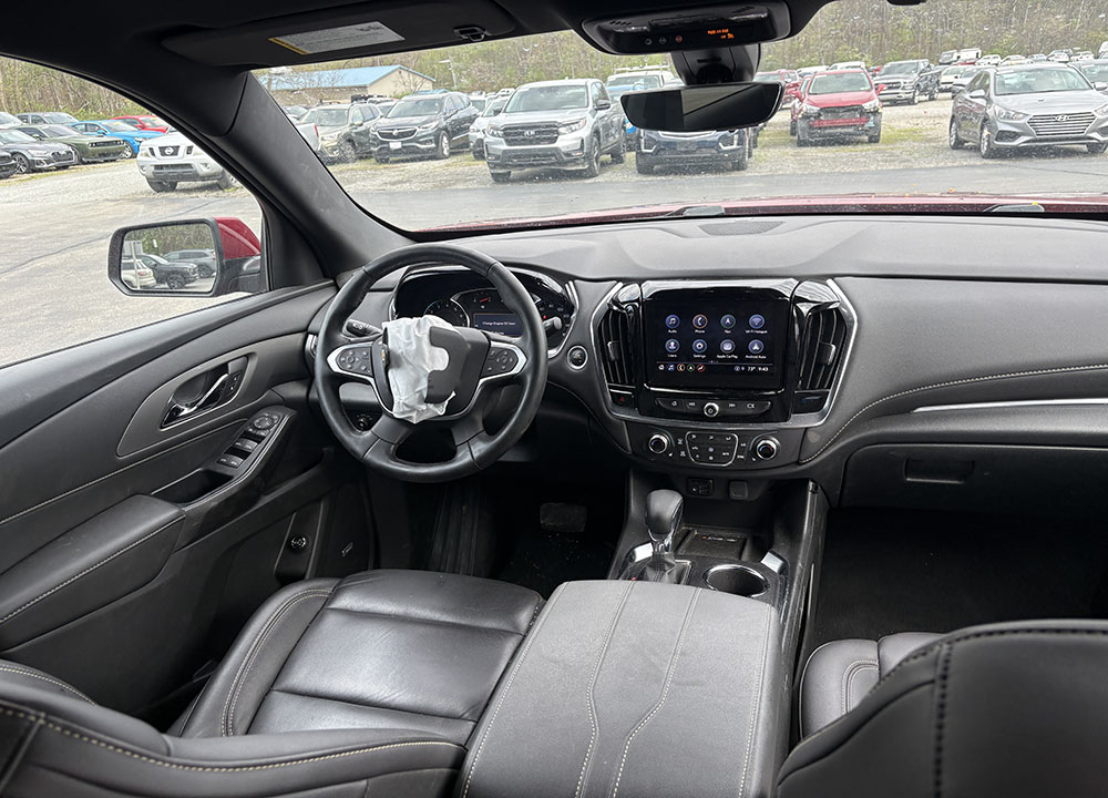 
								CHEVROLET TRAVERSE LT full									