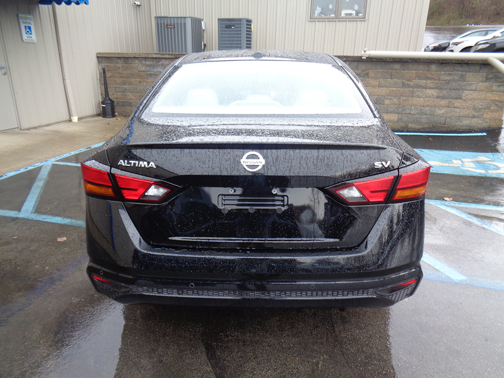 
								2021 Nissan Altima SV full									