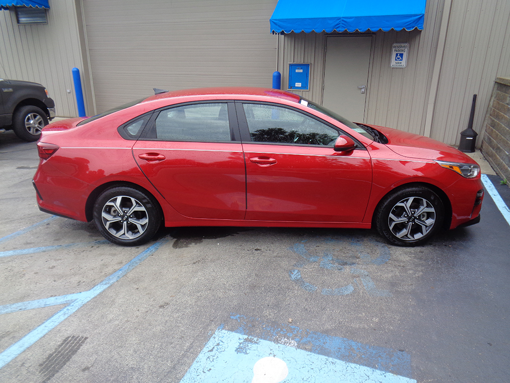 
								2021 Kia Forte LXS full									