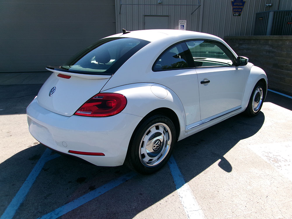 
								VOLKSWAGEN BEETLE full									