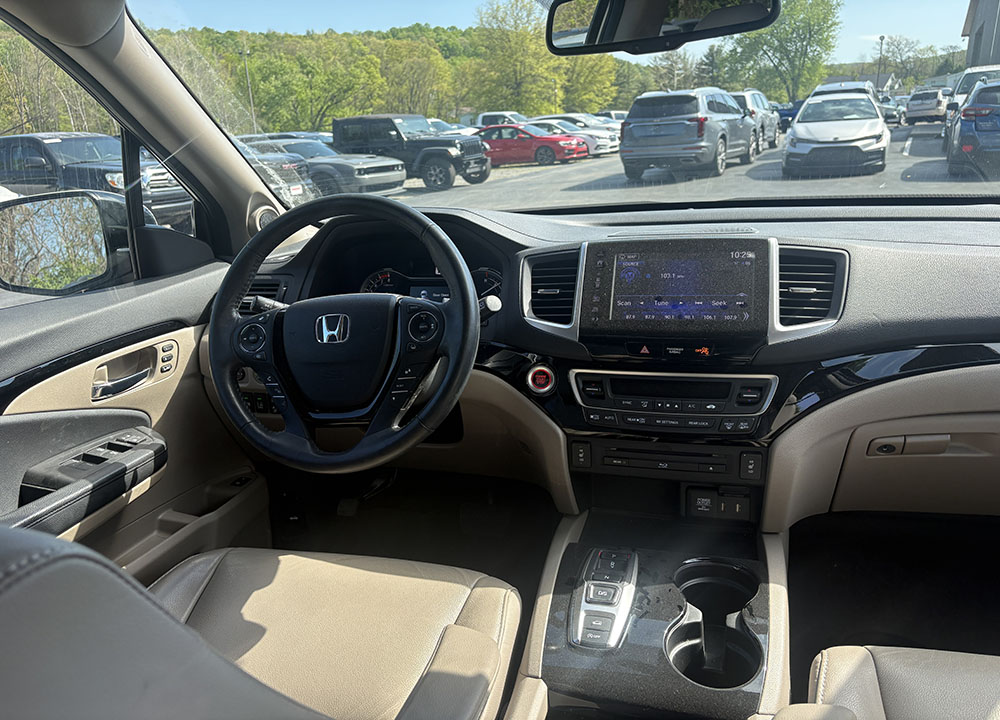 
								HONDA PILOT TOURING full									