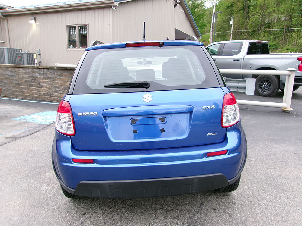 
								SUZUKI SX4 full									