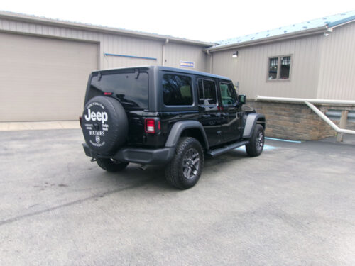 JEEP WRANGLER UNLIMITED SPORT S