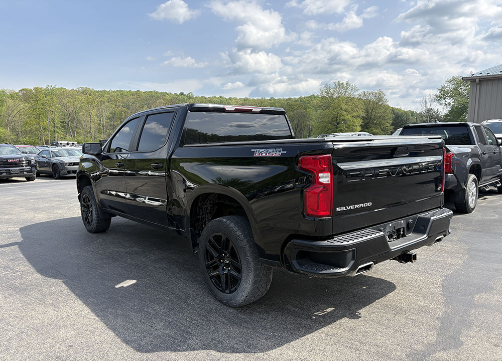 
								CHEVROLET SILVERADO 1500 LTD LT TRAIL BOSS CREW CAB full									