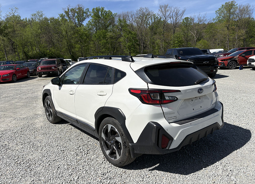 
								SUBARU CROSSTREK LIMITED full									