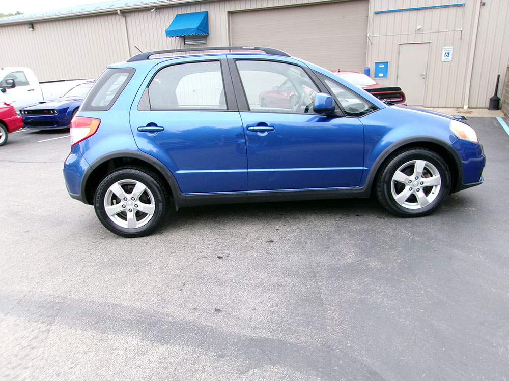 
								SUZUKI SX4 full									
