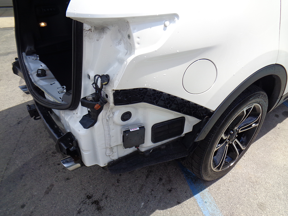 
								2015 Ford Explorer Sport full									