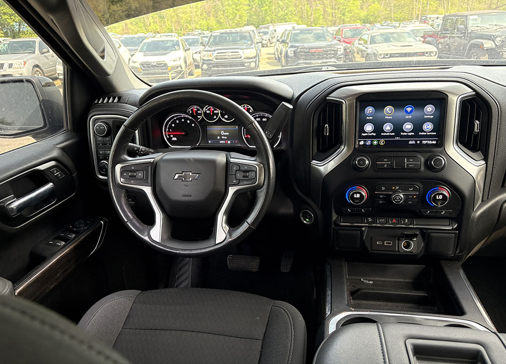 
								CHEVROLET SILVERADO 1500 LTD LT TRAIL BOSS CREW CAB full									