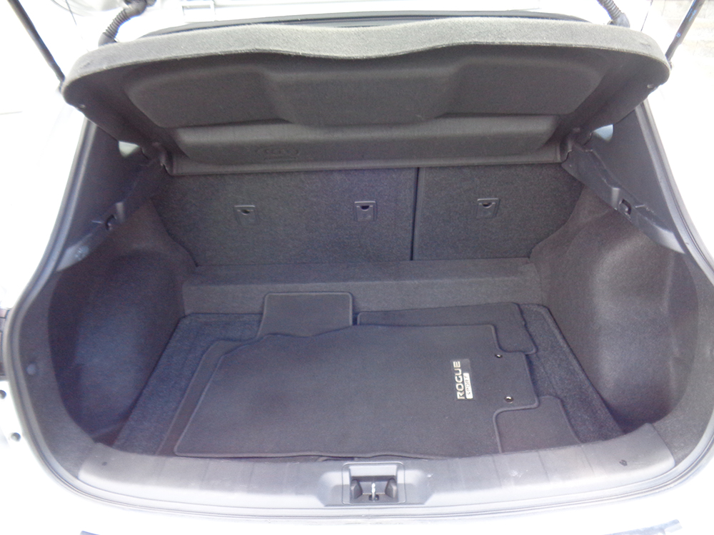 
								2018 Nissan Rogue Sport S full									
