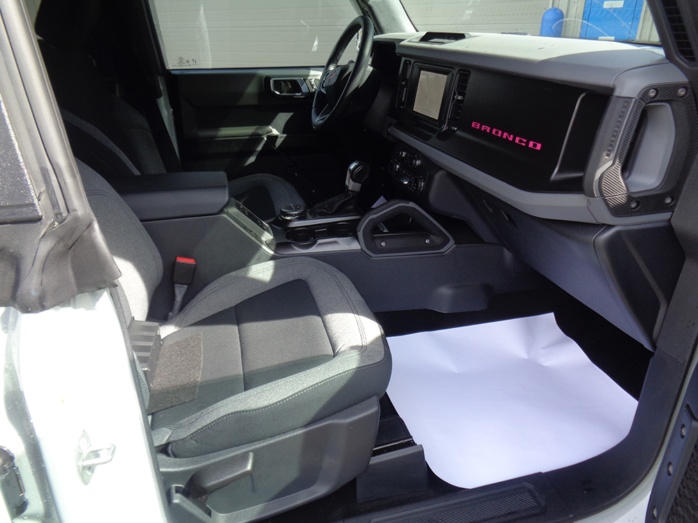 
								2022 Ford Bronco Big Bend full									