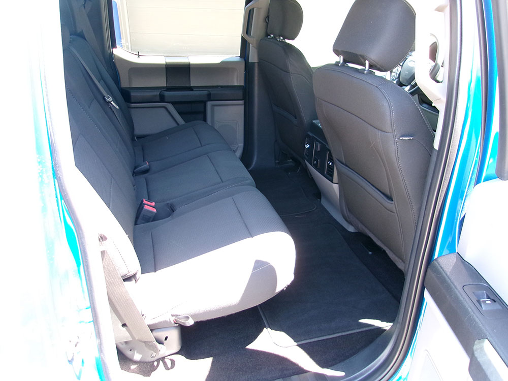 
								2019 Ford F-150 XL STX Crew Cab full									
