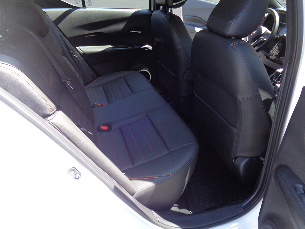 
								2020 Nissan Kicks SR full									