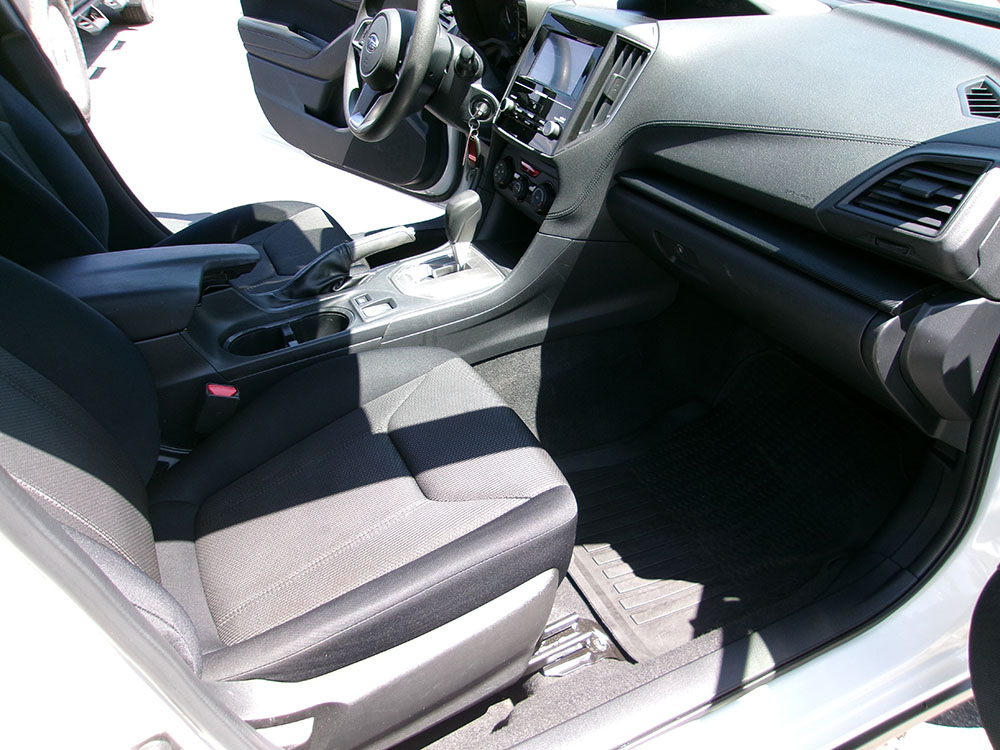 
								SUBARU CROSSTREK full									
