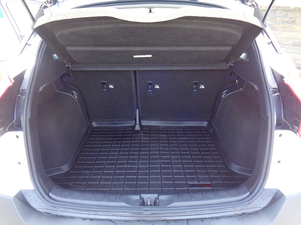 
								2020 Nissan Kicks SR full									