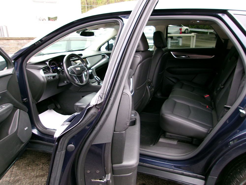 
								CADILLAC XT5 LUXURY full									